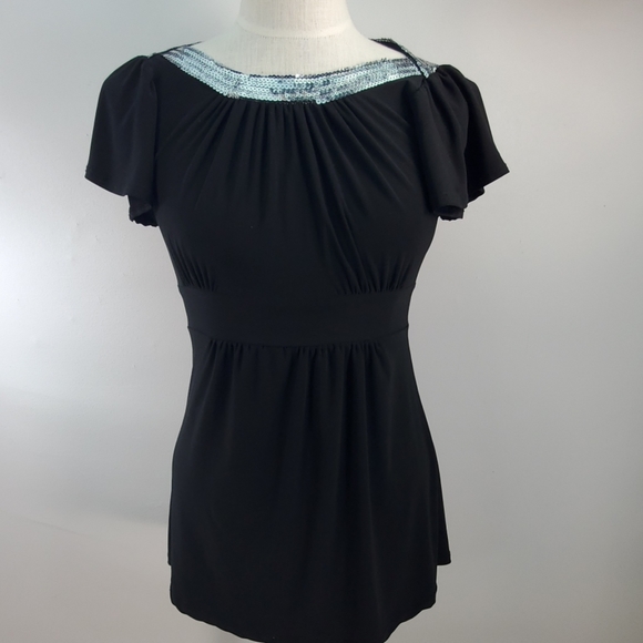 PURPLE HOLIC BLACK CAP SLEEVE BLOUSE SIZE MEDIUM - Picture 1 of 6